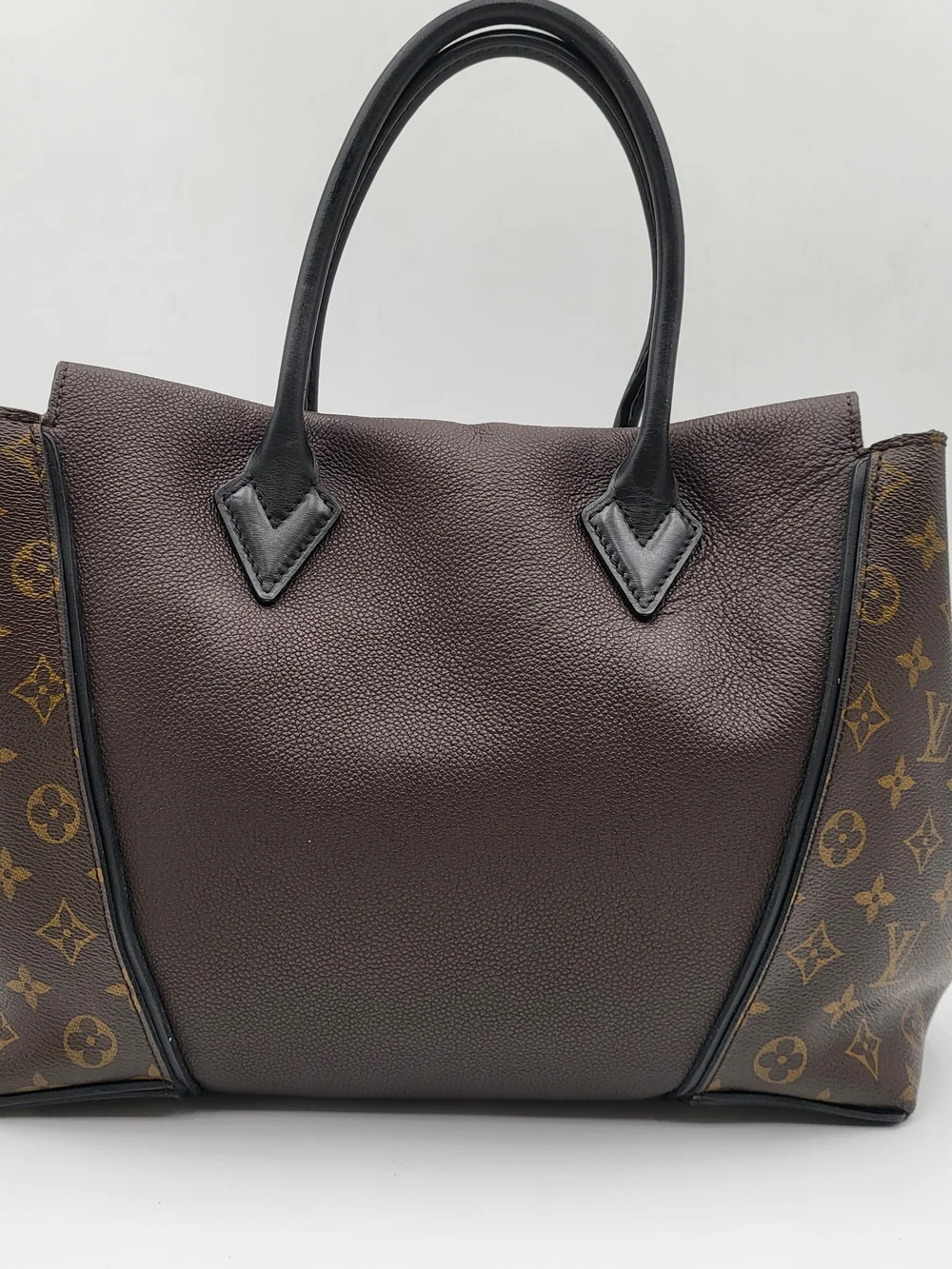LOUIS VUITTON Veau Cachemire W Monogram Tote PM Chocolate, Auth w/COA....